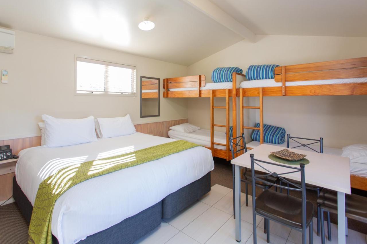 Lake Taupo Holiday Resort Екстер'єр фото