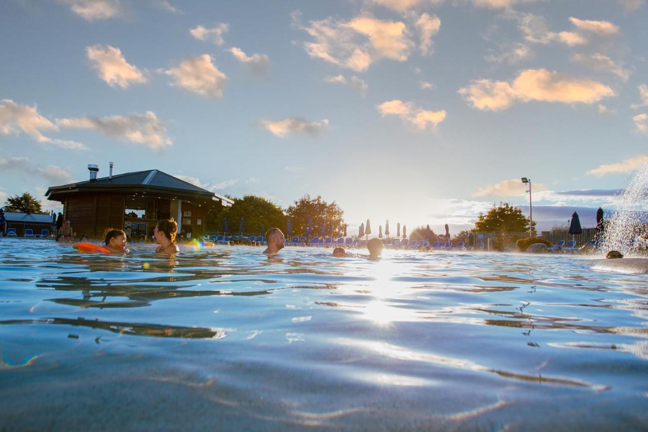Lake Taupo Holiday Resort Екстер'єр фото