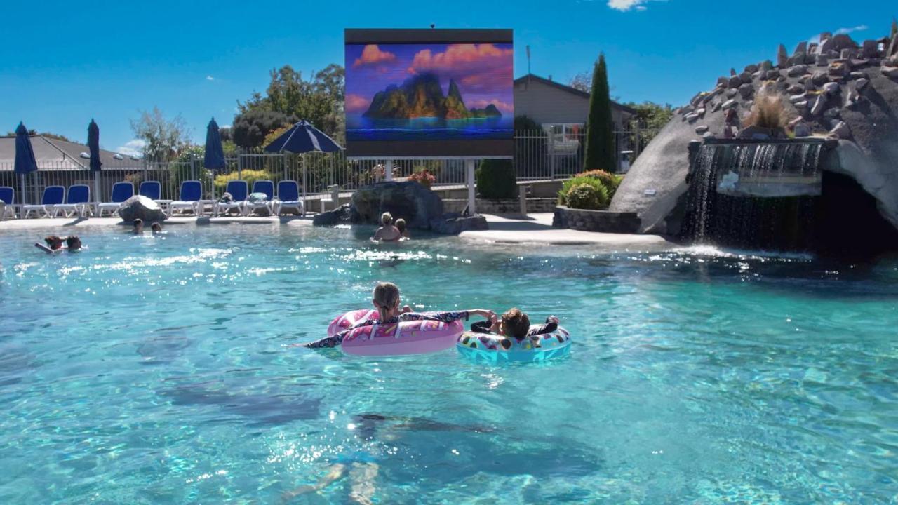 Lake Taupo Holiday Resort Екстер'єр фото